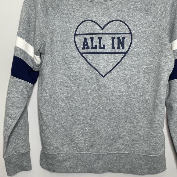 Old Navy Sweatshirt Long Sleeve Graphic Heart Spell Out XS Casual Cutesy Crew - Picture 5 of 9